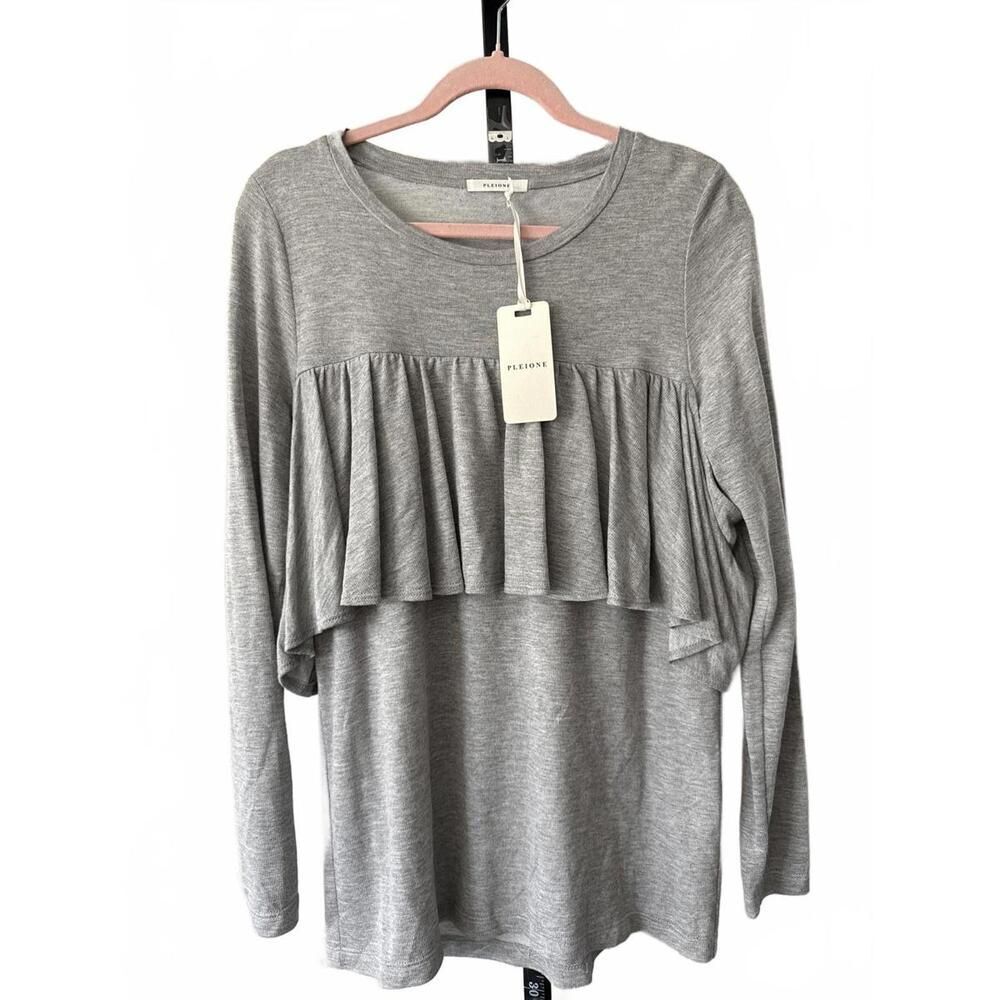 Anthropologie Pleione Gray Long Sleeve Ruffle Top